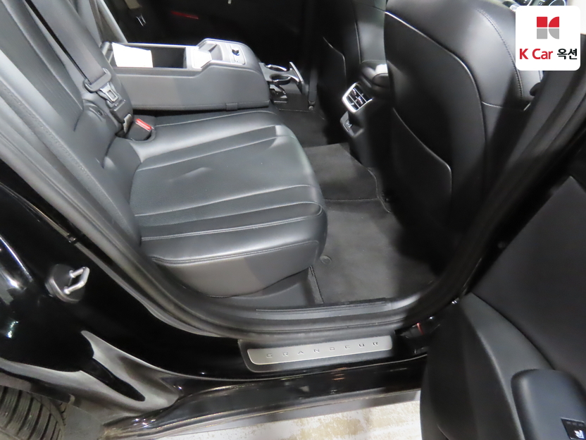 هيونداي - أزيرا - Image 29