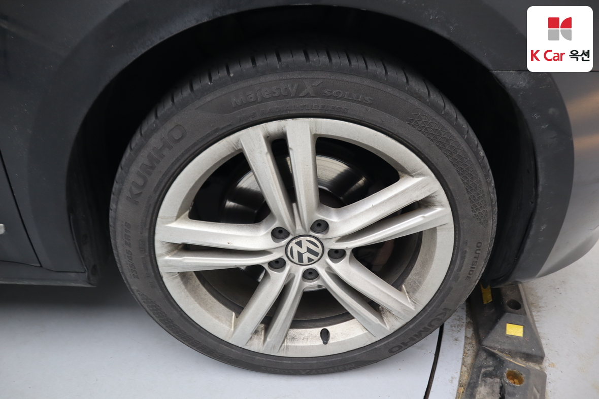 VOLKSWAGEN 파사트 - 47