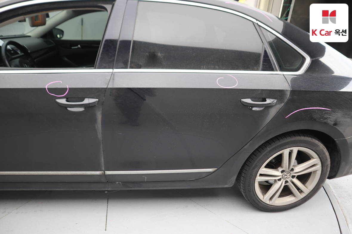 VOLKSWAGEN 파사트 - 44