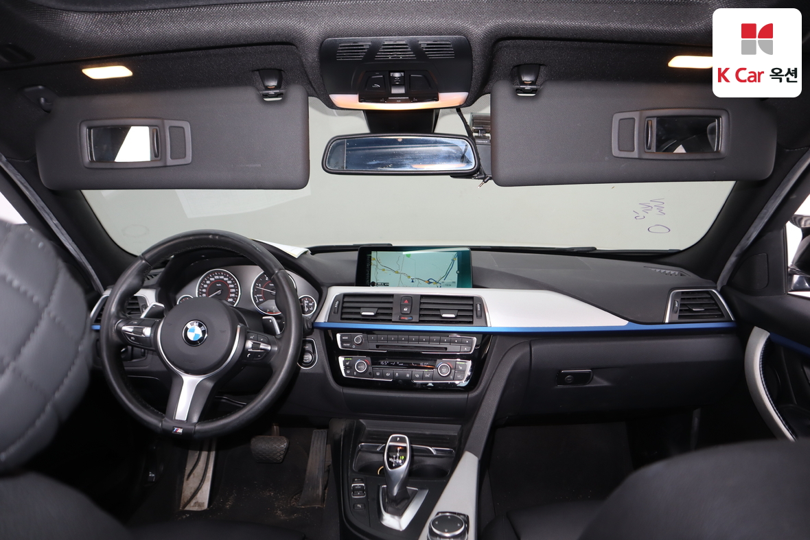 BMW 3 Series 2016 - Image 3