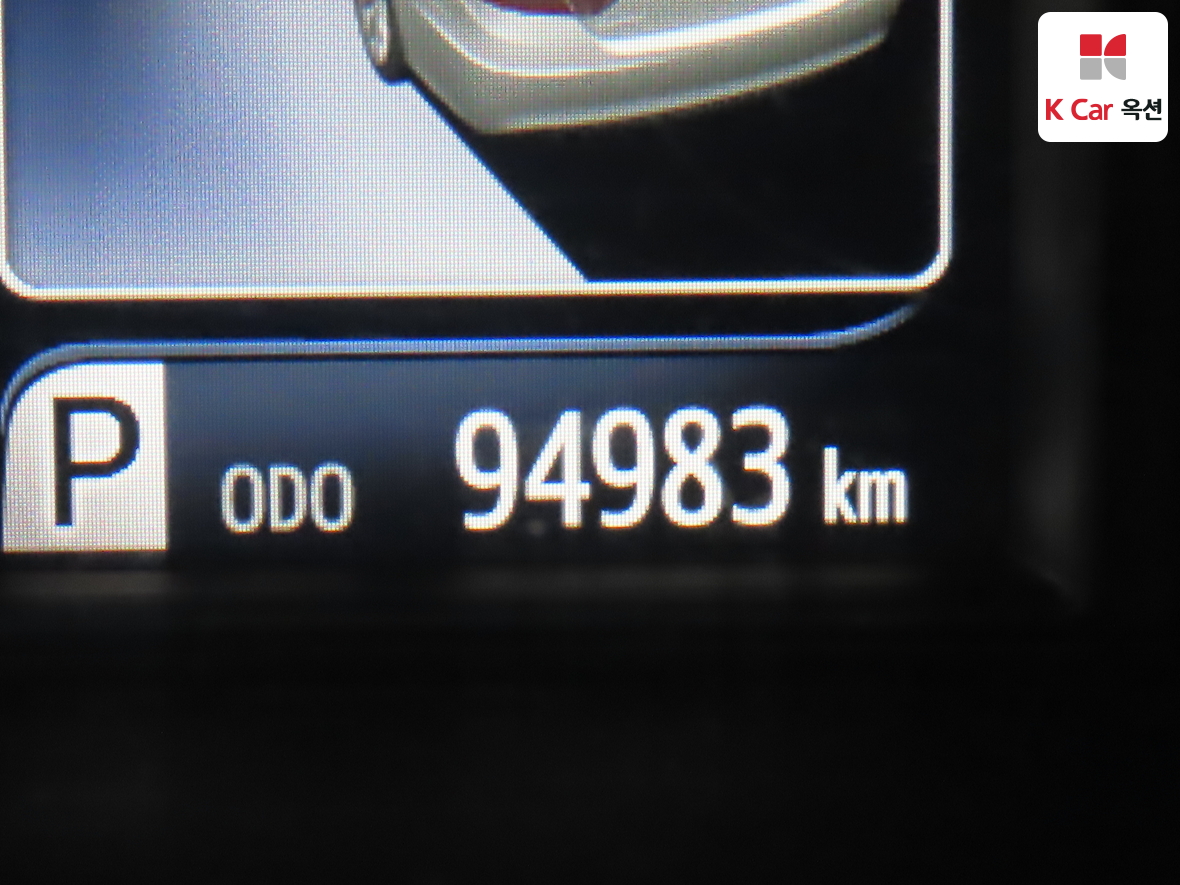Toyota Camry - 4