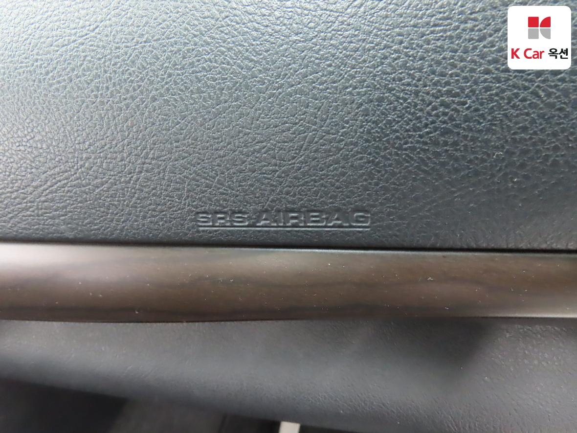 Toyota Camry - 32