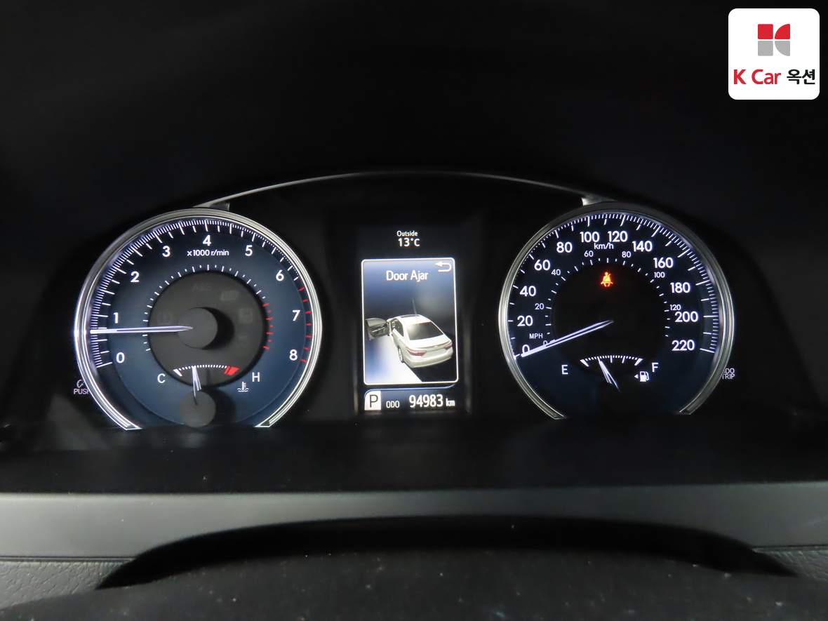 Toyota Camry - 5
