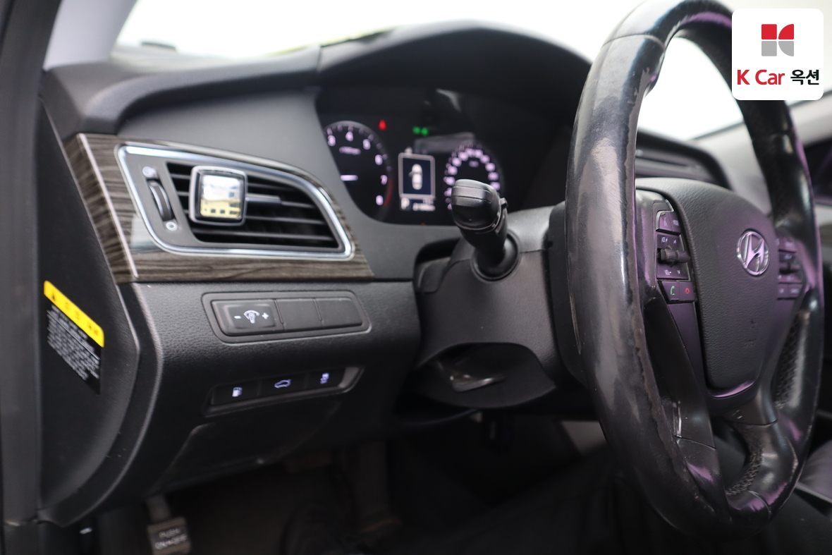 Hyundai Sonata 2015 - Image 9