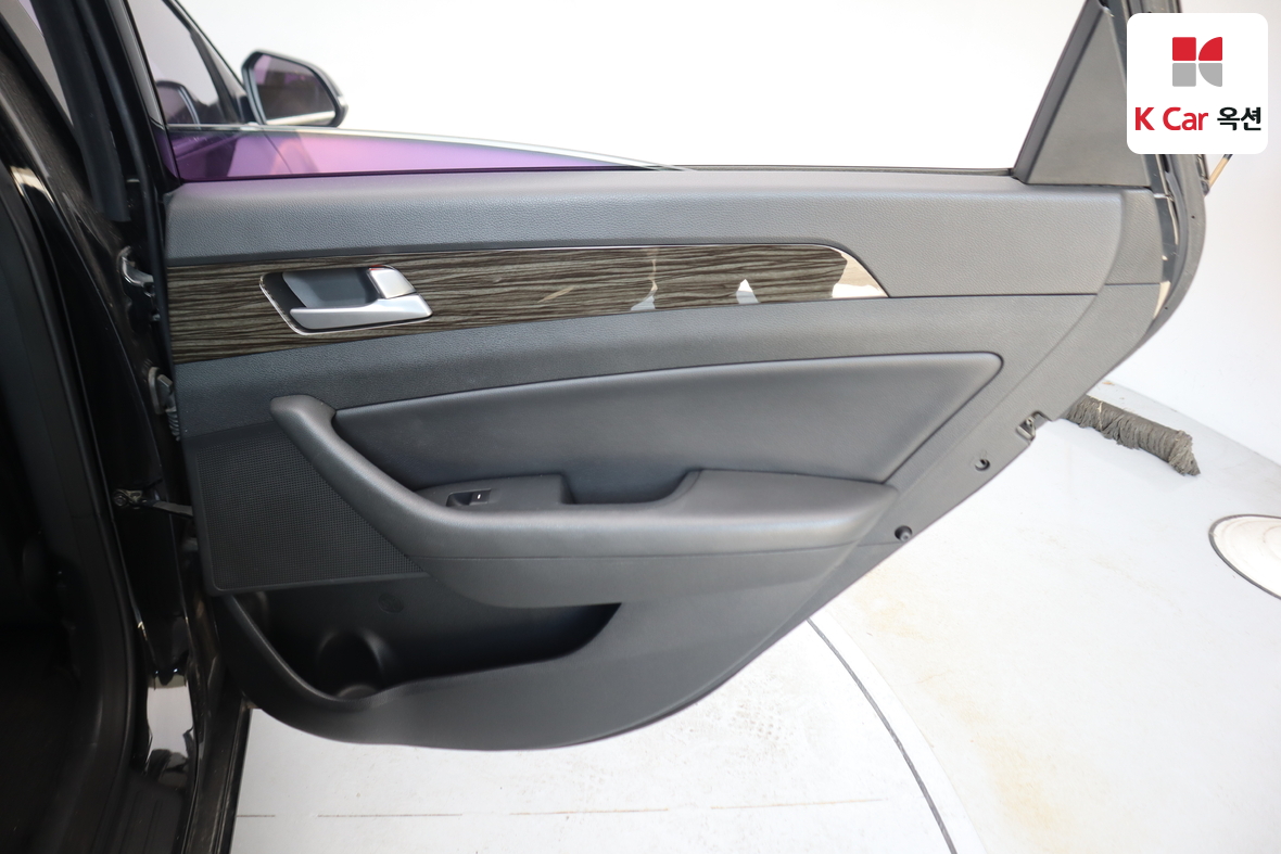 Hyundai Sonata 2015 - Image 25