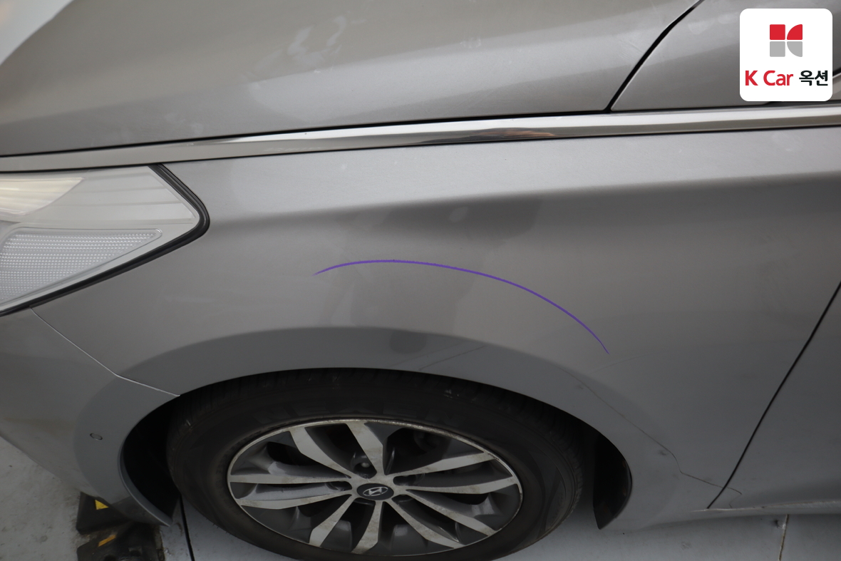Hyundai AZERA 2011 - Image 39