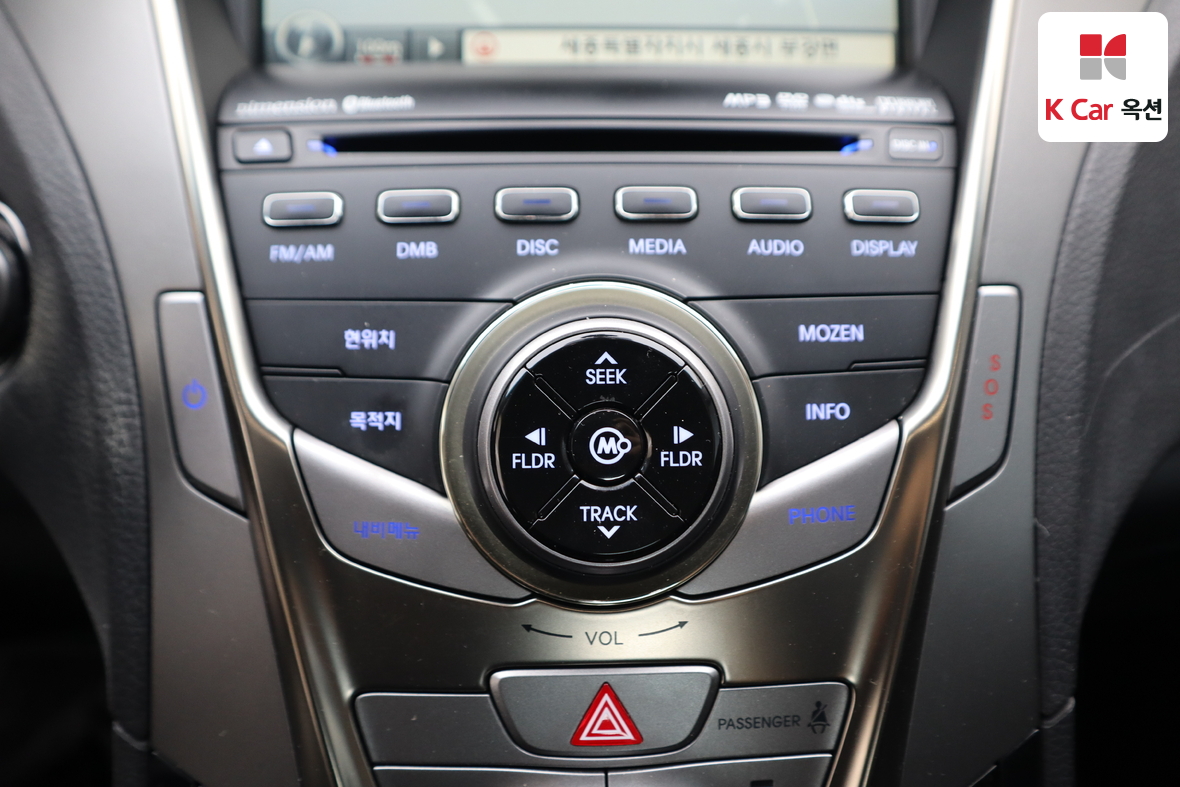 Hyundai AZERA 2011 - Image 14