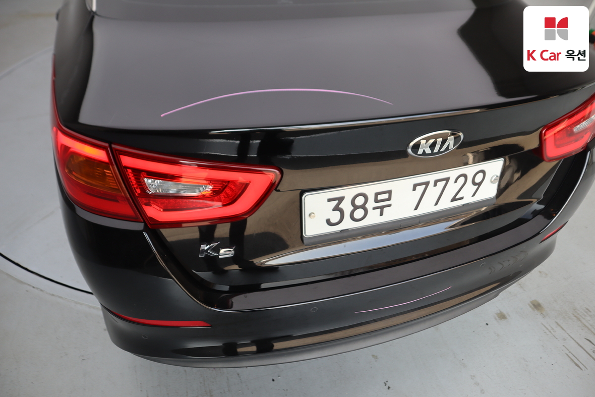 Kia K5 2015 - Image 40