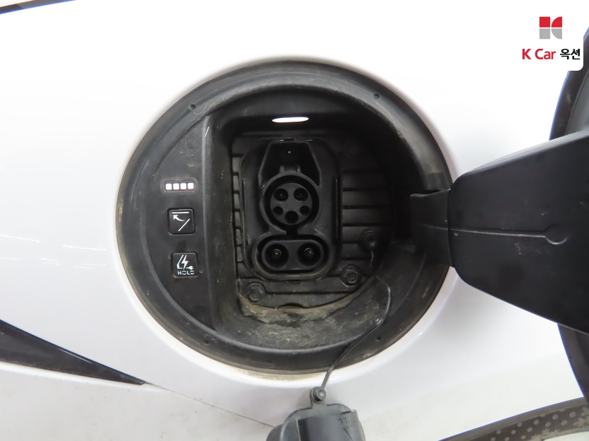 هيونداي - أيونيك - Image 27