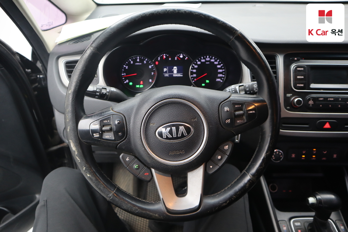 Kia Carens 2014 - Image 10