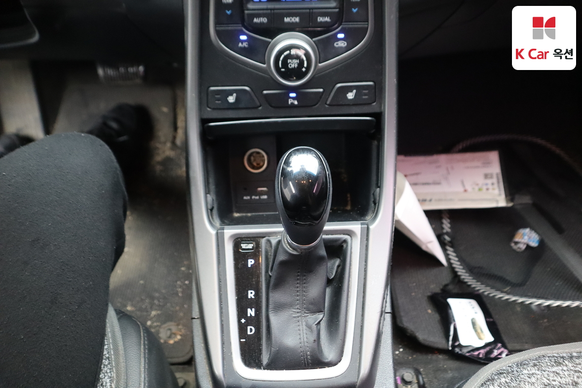 Hyundai Elantra 2014 - Image 15