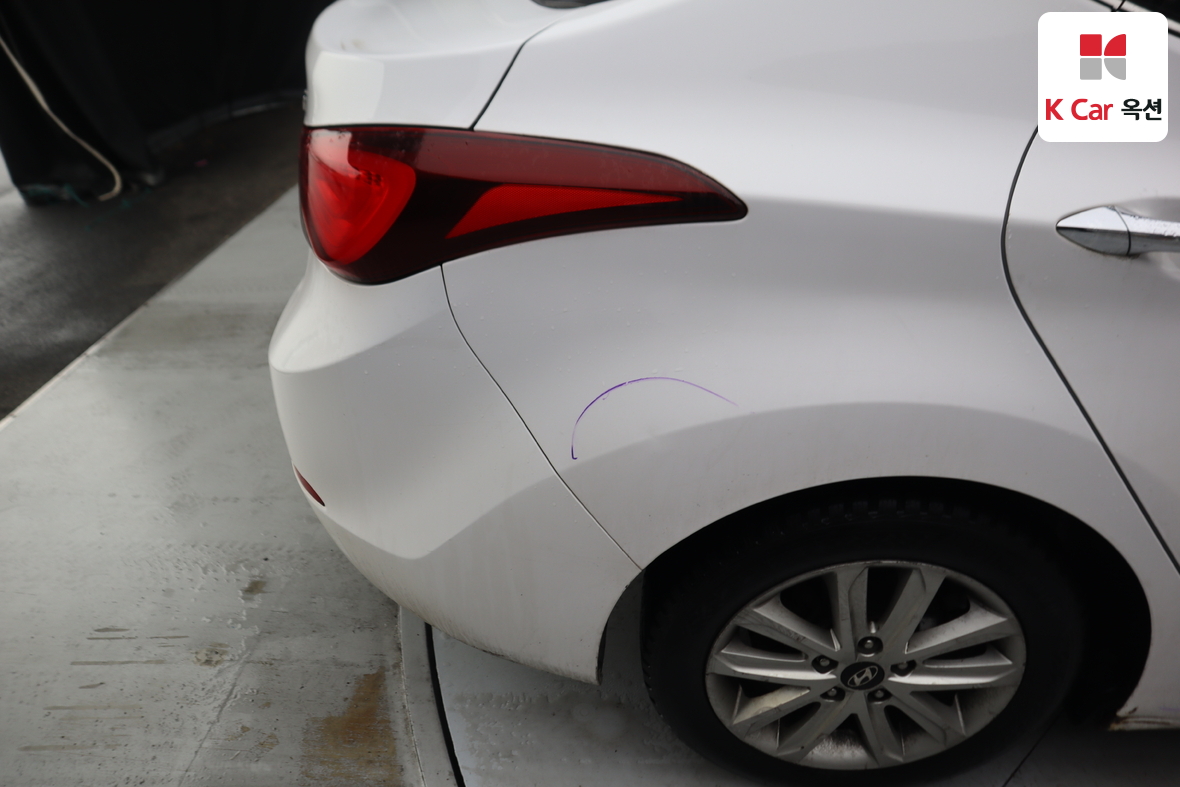 Hyundai Elantra 2014 - Image 39
