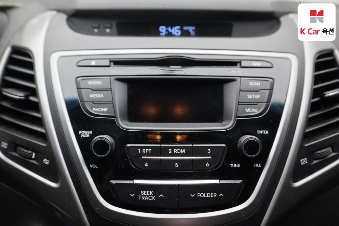 Hyundai Elantra 2014 - Image 13