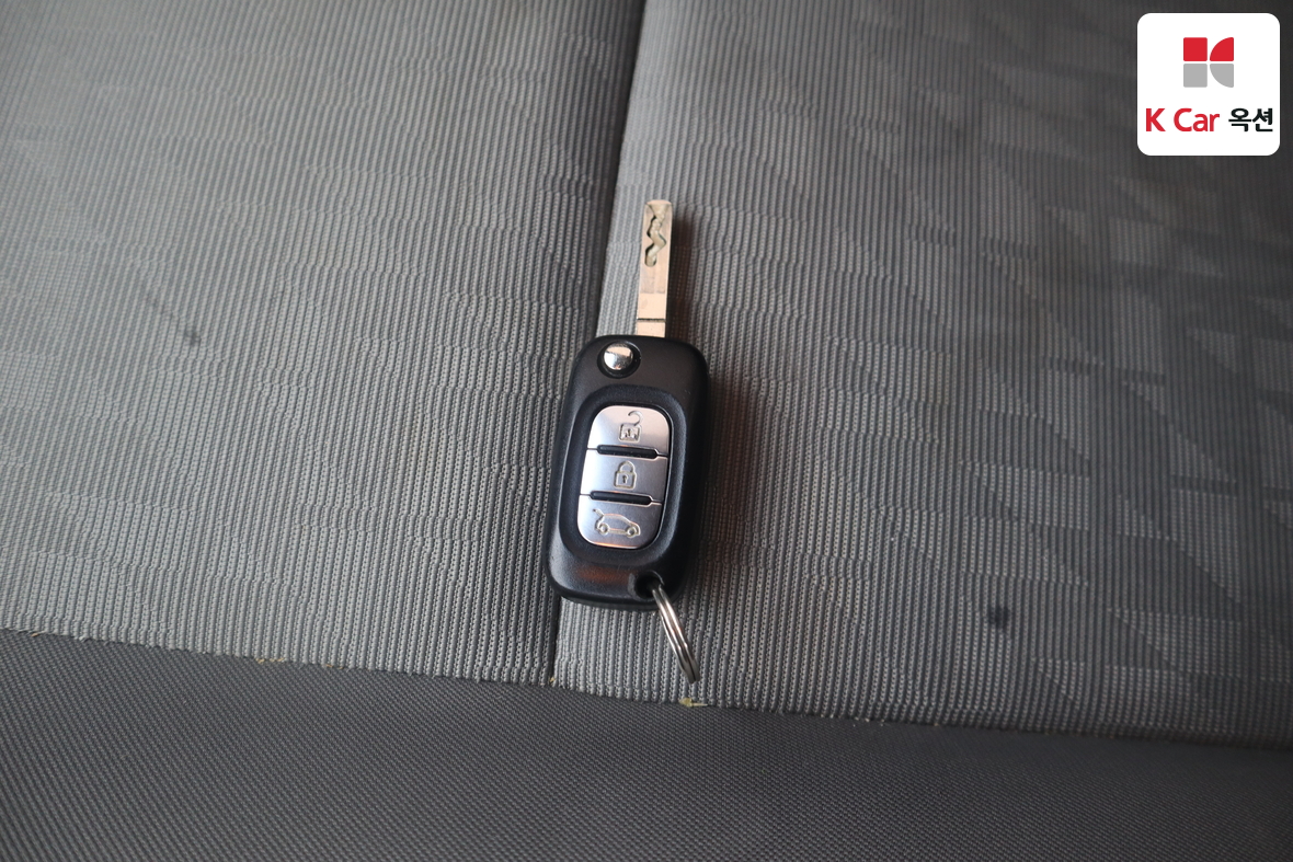 Renault Korea  SM3 2011 - Image 16