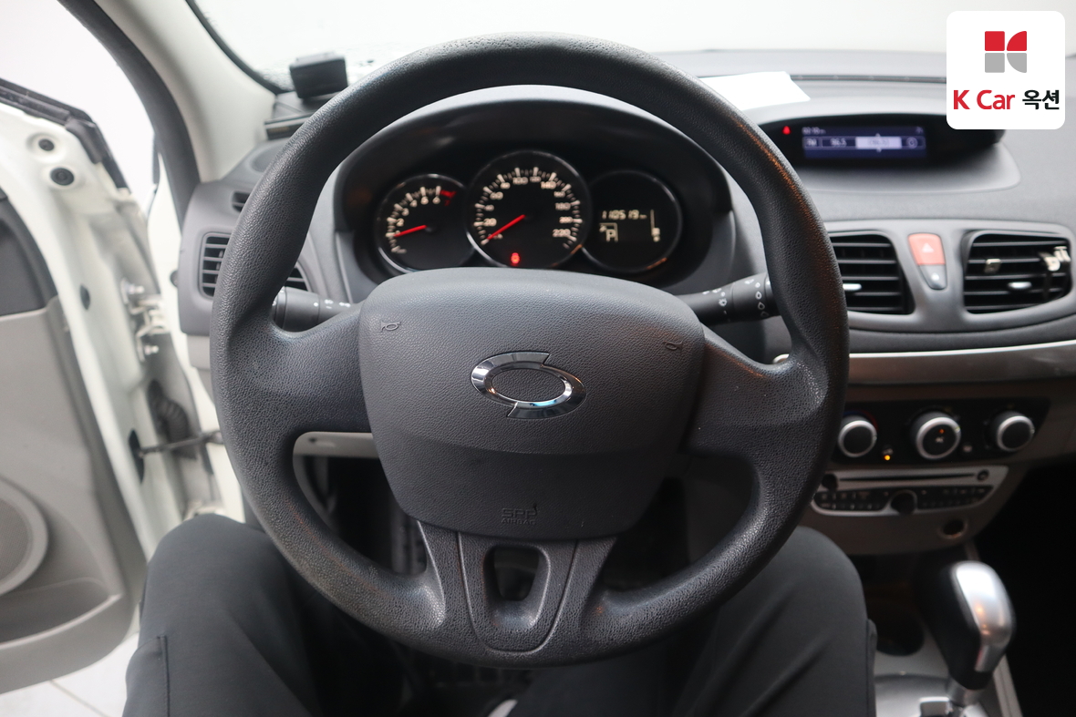 Renault Korea  SM3 2011 - Image 10