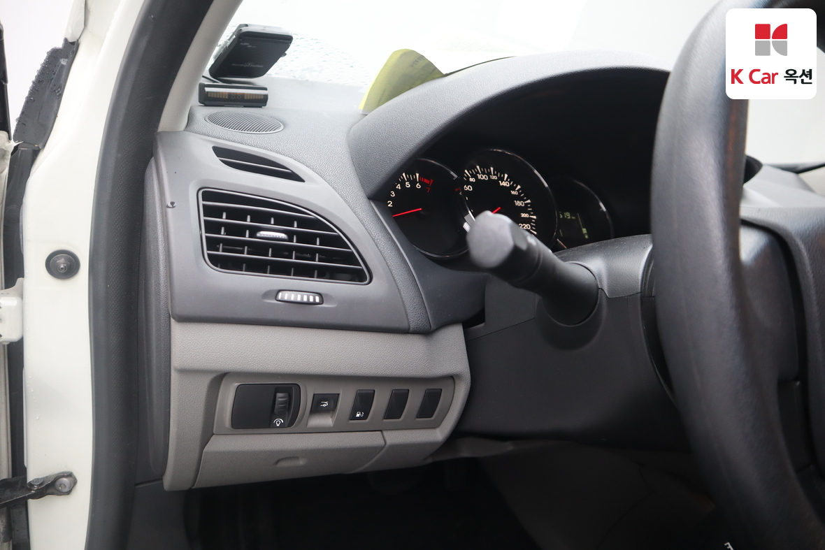 Renault Korea  SM3 2011 - Image 9