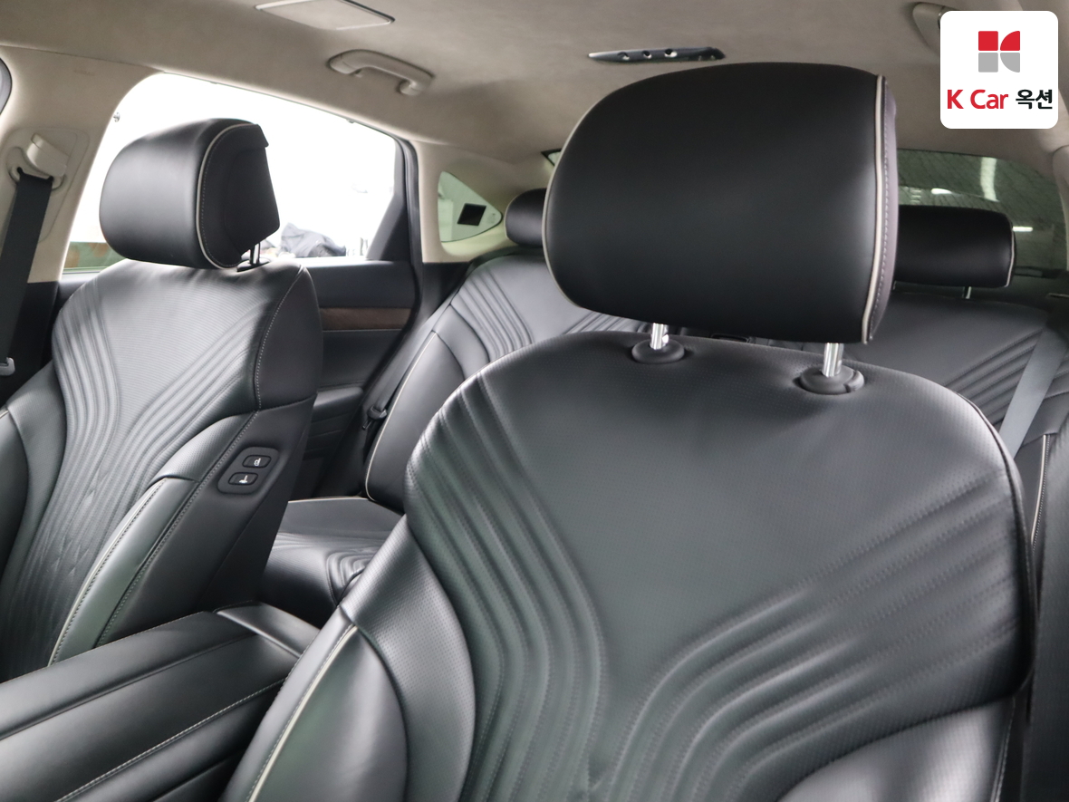 جينيسيس G80 2022 - صورة 19