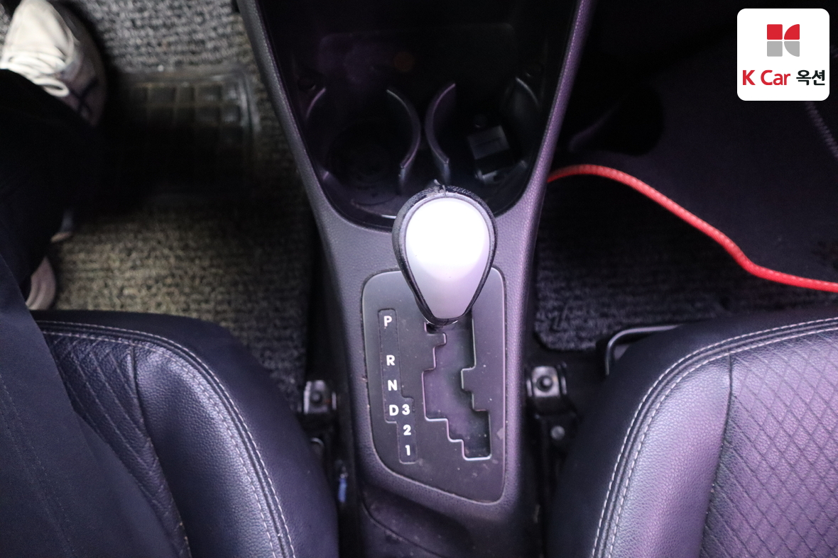 Kia Morning 2015 - Image 15