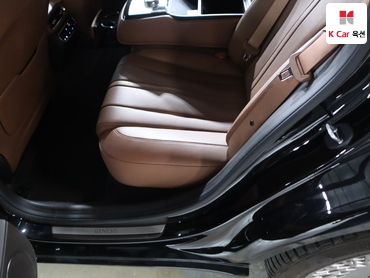 2024 - genesis g80
