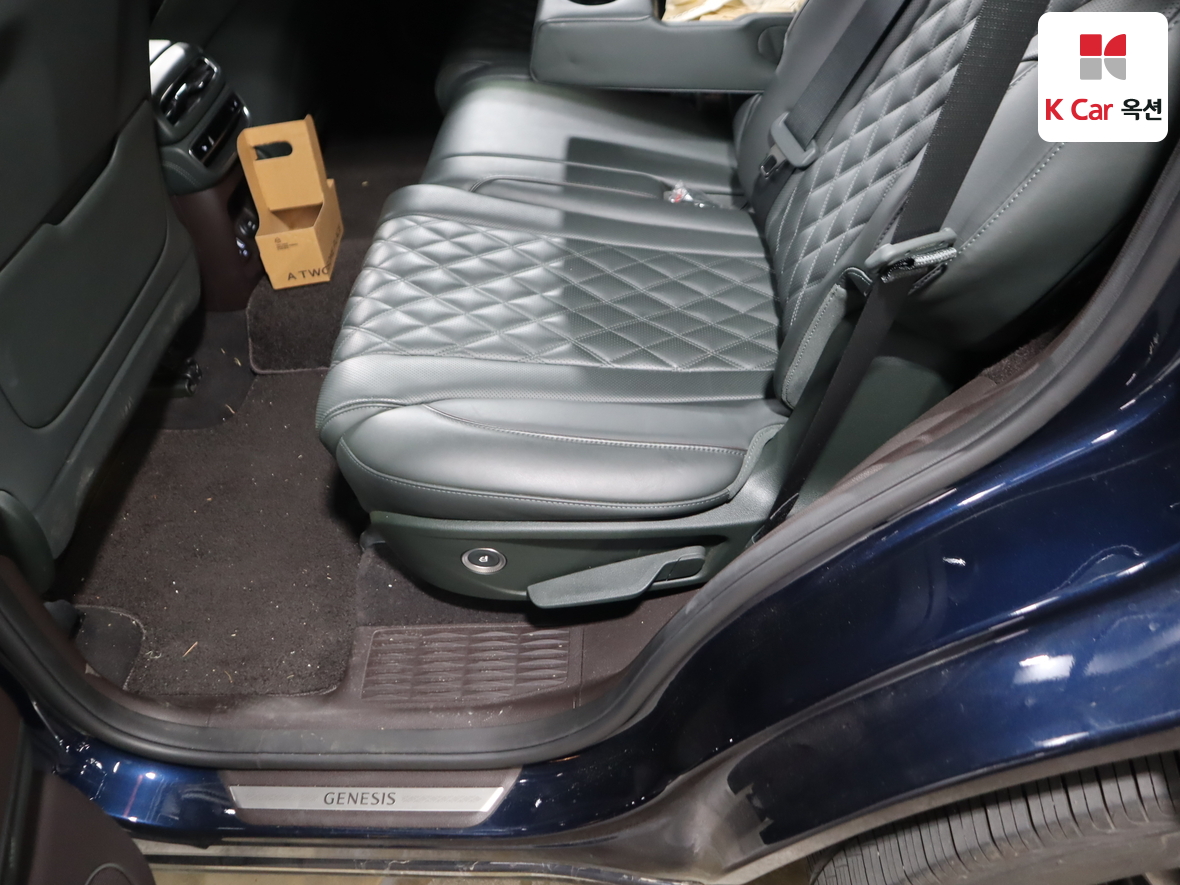 Genesis GV80 - 25