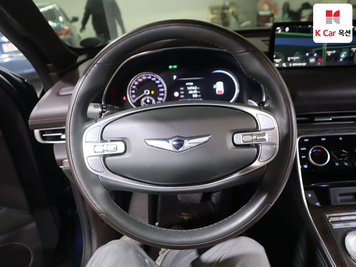 Genesis GV80 - 10
