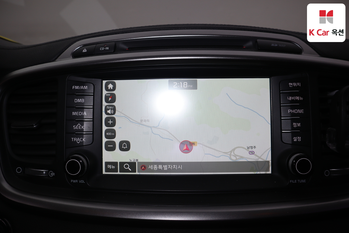 كيا سورينتو 2015 - صورة 13