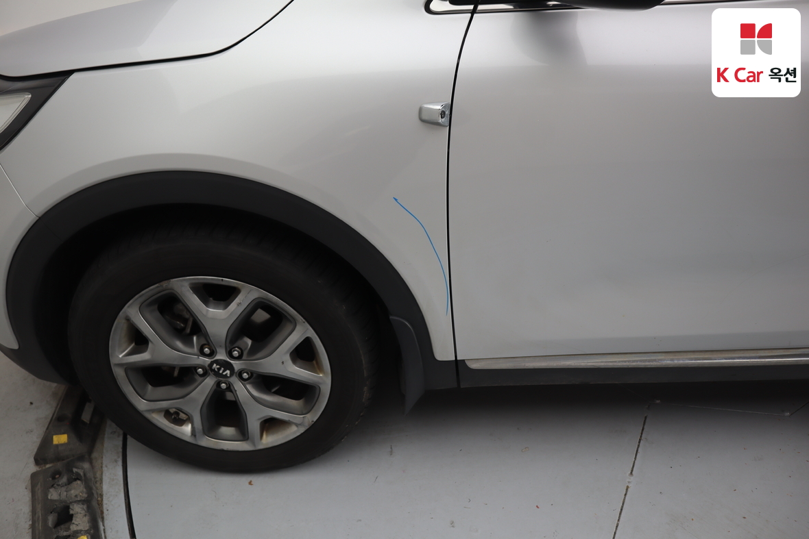 كيا سورينتو 2015 - صورة 35