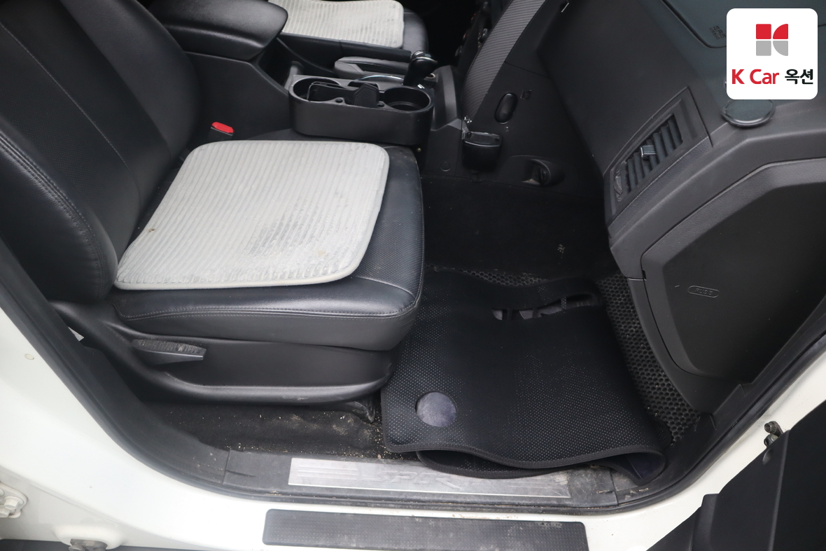 KG Mobility Korando Sports 2015 - Image 27