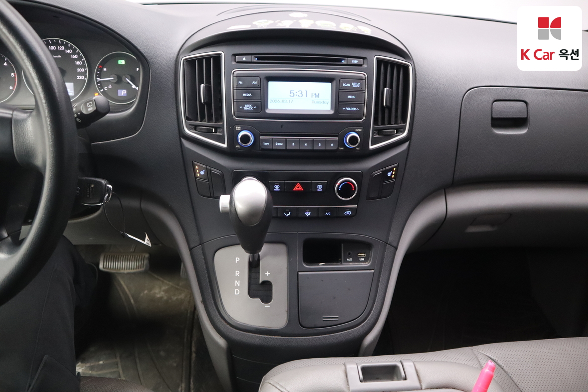 Hyundai Grand Starex 2017 - Image 6