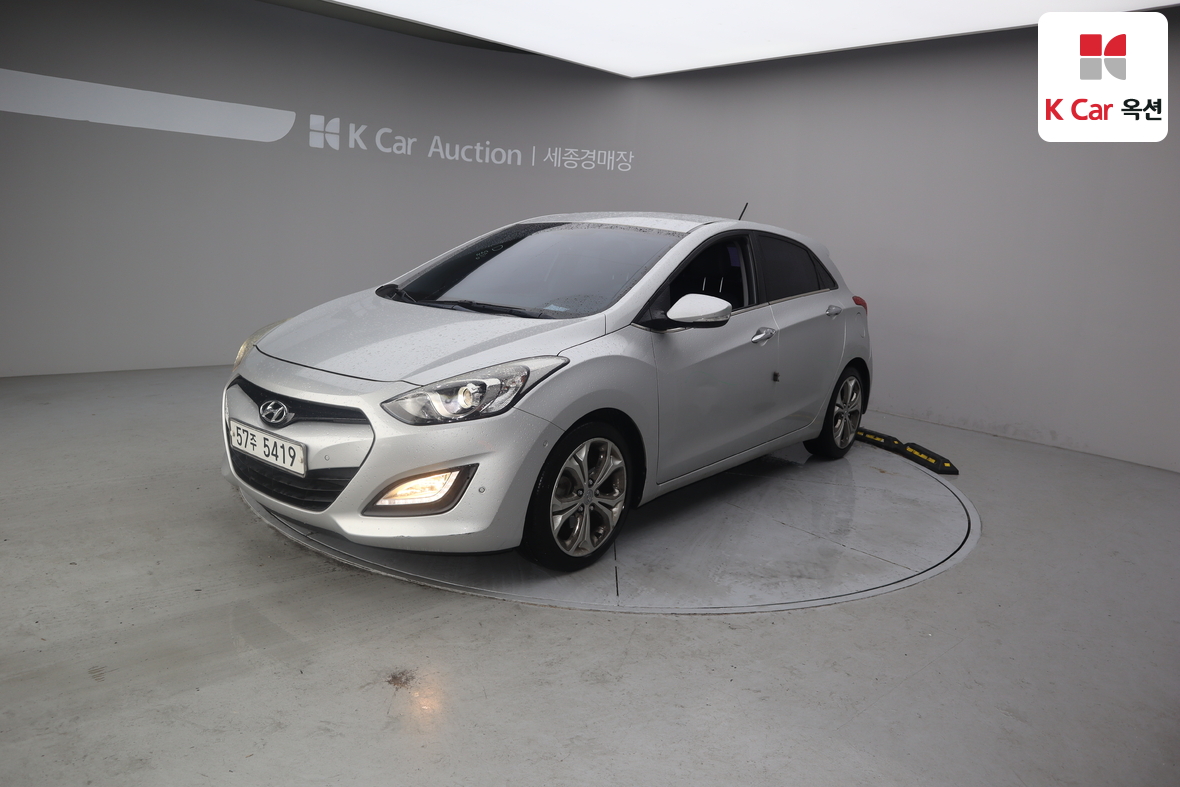 Hyundai i30 2012 - Image 1