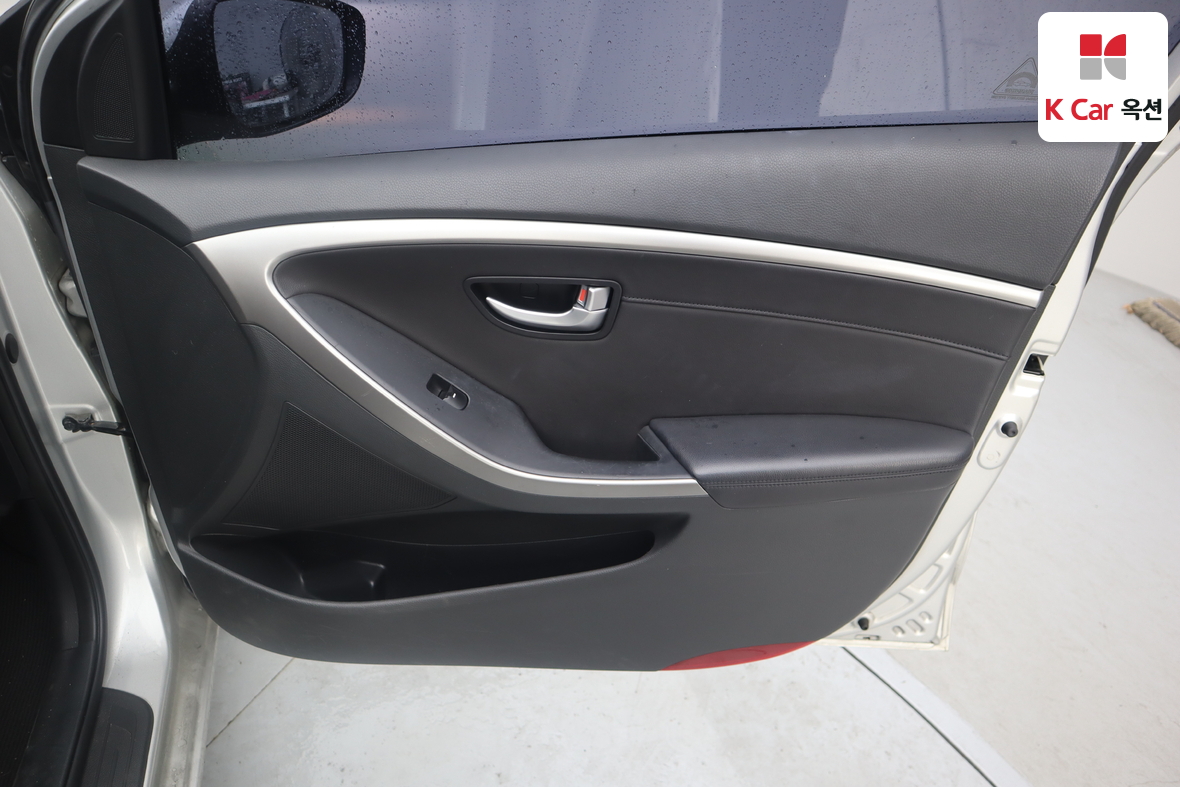 Hyundai i30 2012 - Image 28
