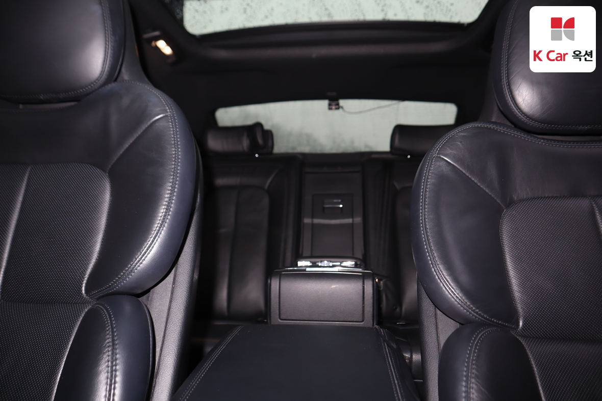 Lincoln Continental 2017 - Image 18
