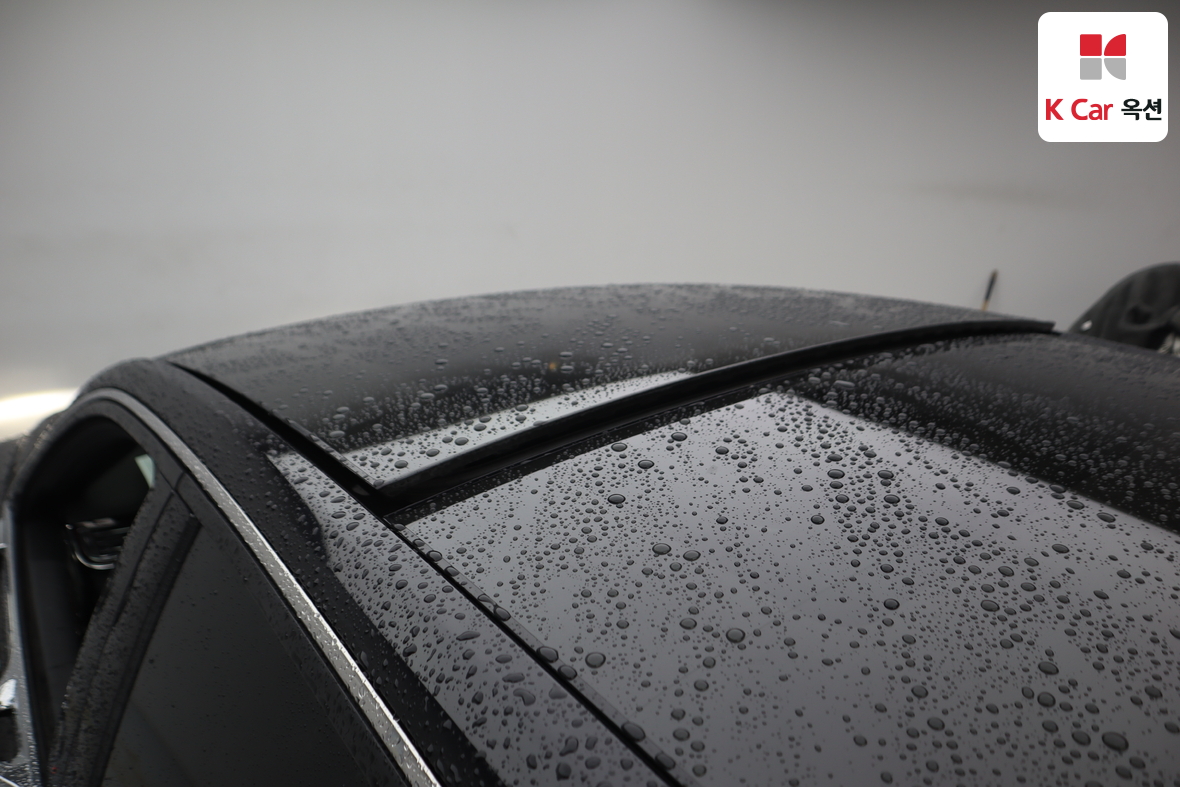 Lincoln Continental 2017 - Image 22