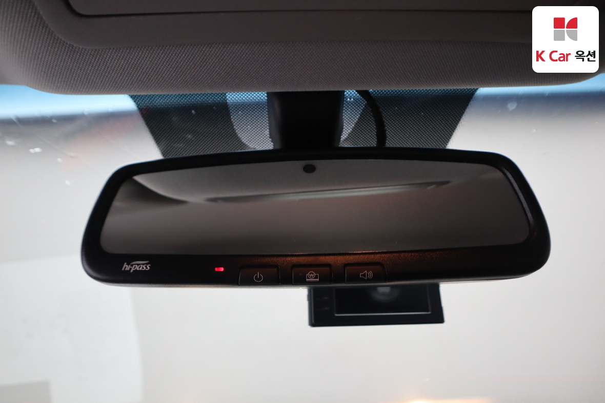 KG Mobility Rexton Sports 2019 - Image 12