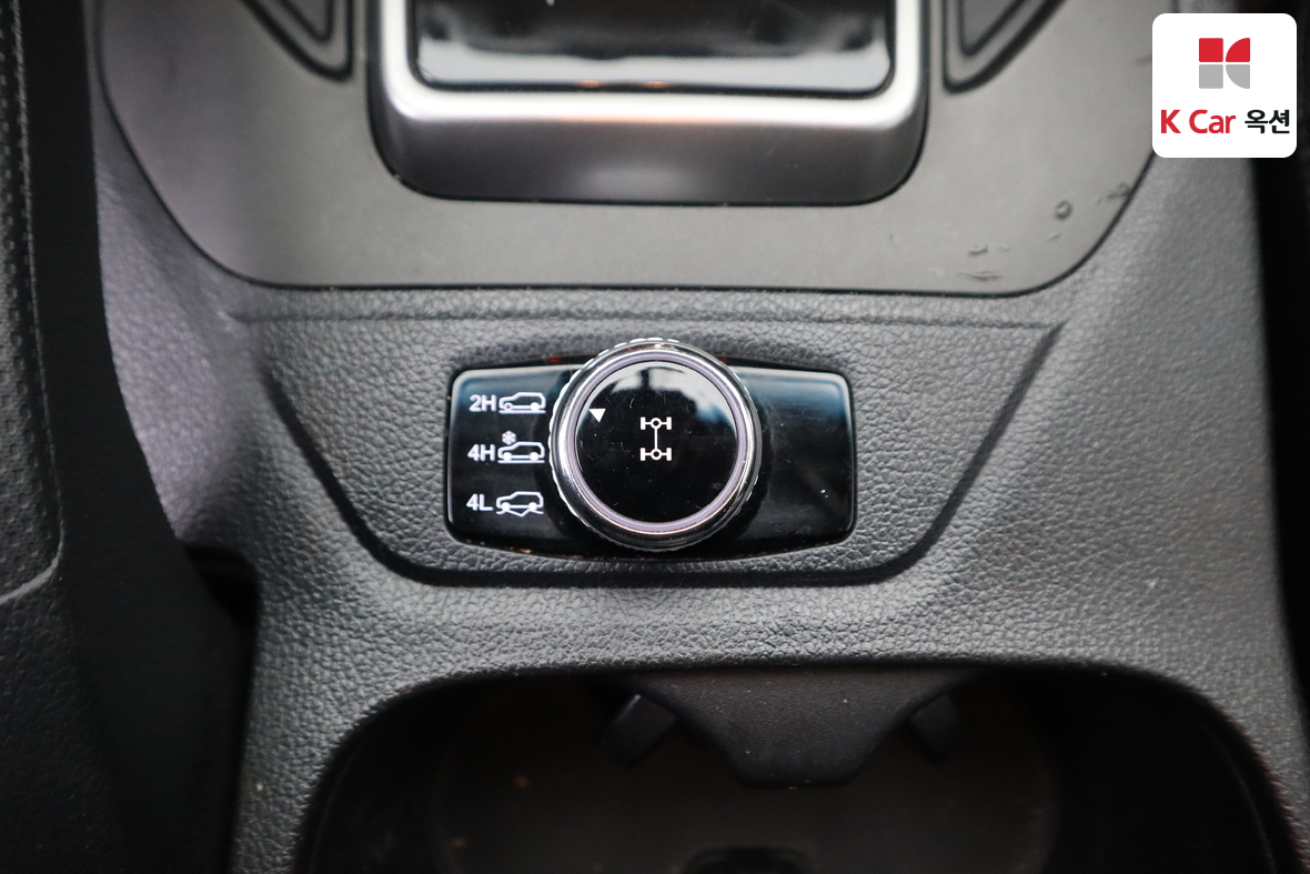 KG Mobility Rexton Sports 2019 - Image 16