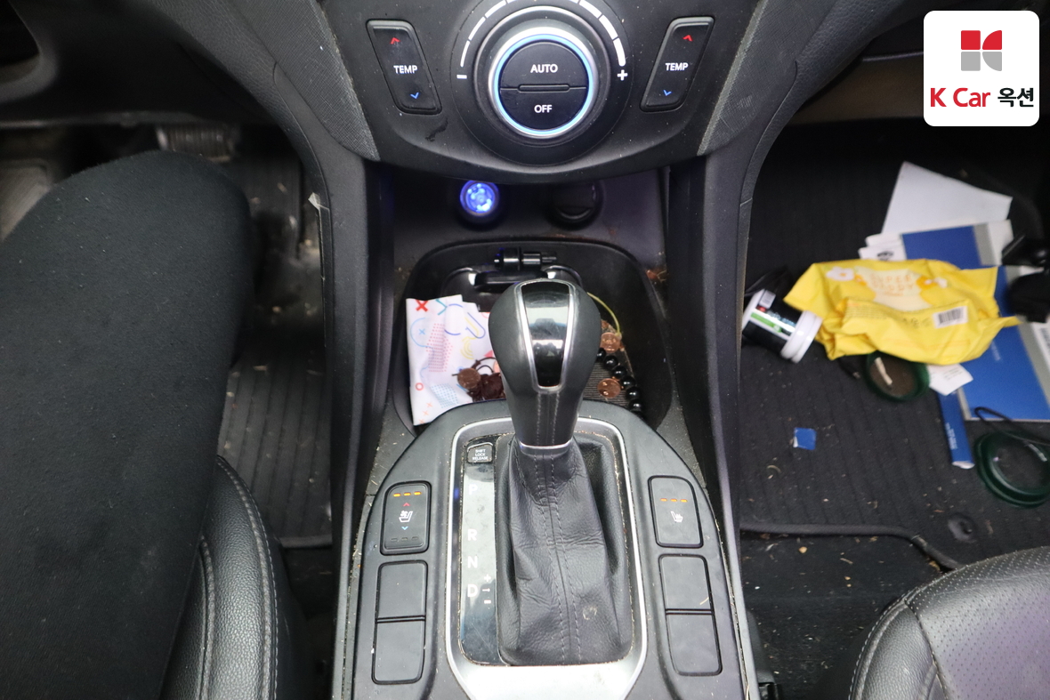 Hyundai Santa Fe 2013 - Image 17