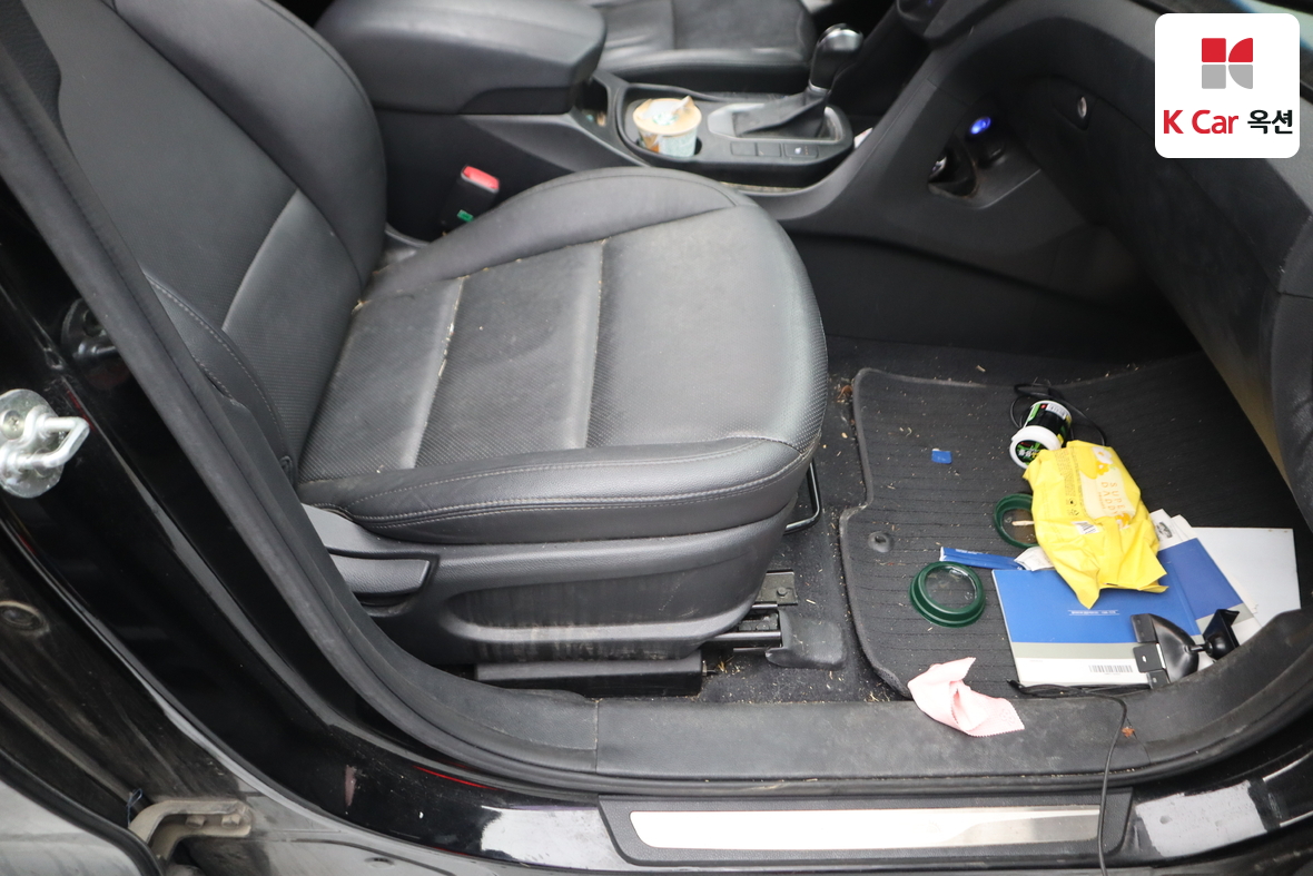 Hyundai Santa Fe 2013 - Image 31