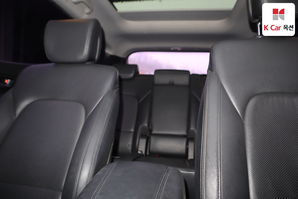 Hyundai Santa Fe 2013 - Image 19