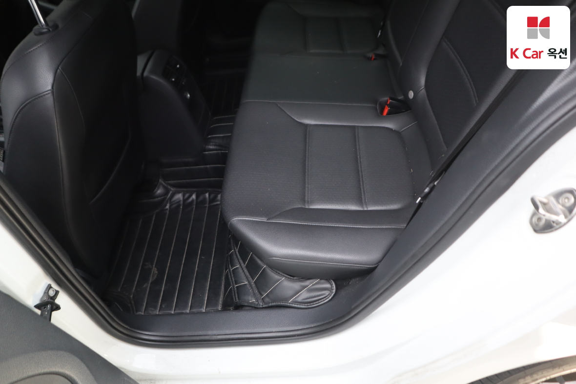 Volkswagen Jetta 2015 - Image 24