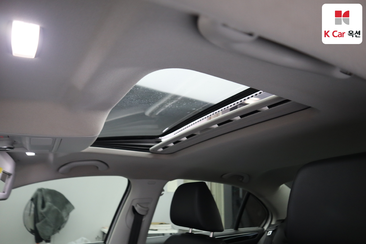 Volkswagen Jetta 2015 - Image 21