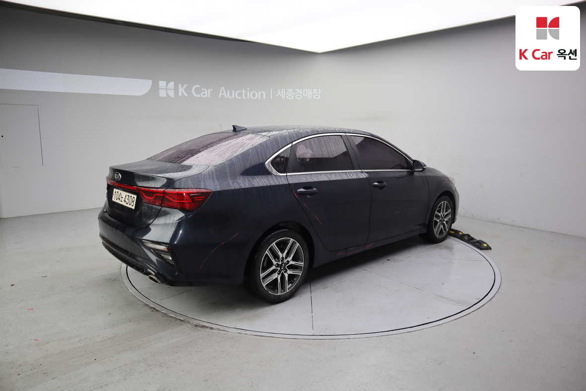 كيا K3 2019 - صورة 2