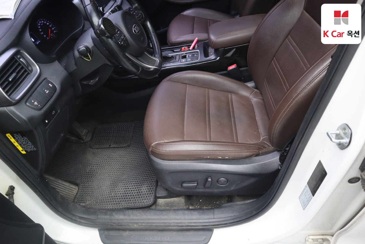 Kia Sorento 2016 - Image 20