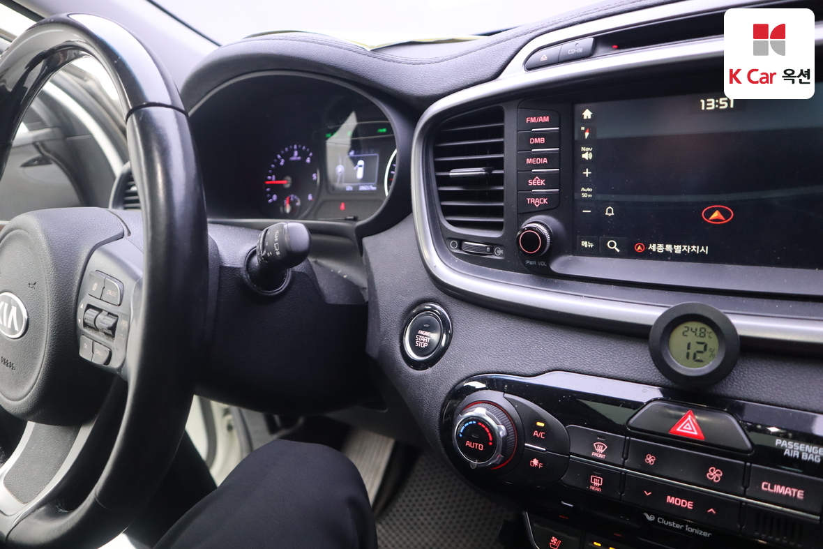 Kia Sorento 2016 - Image 11