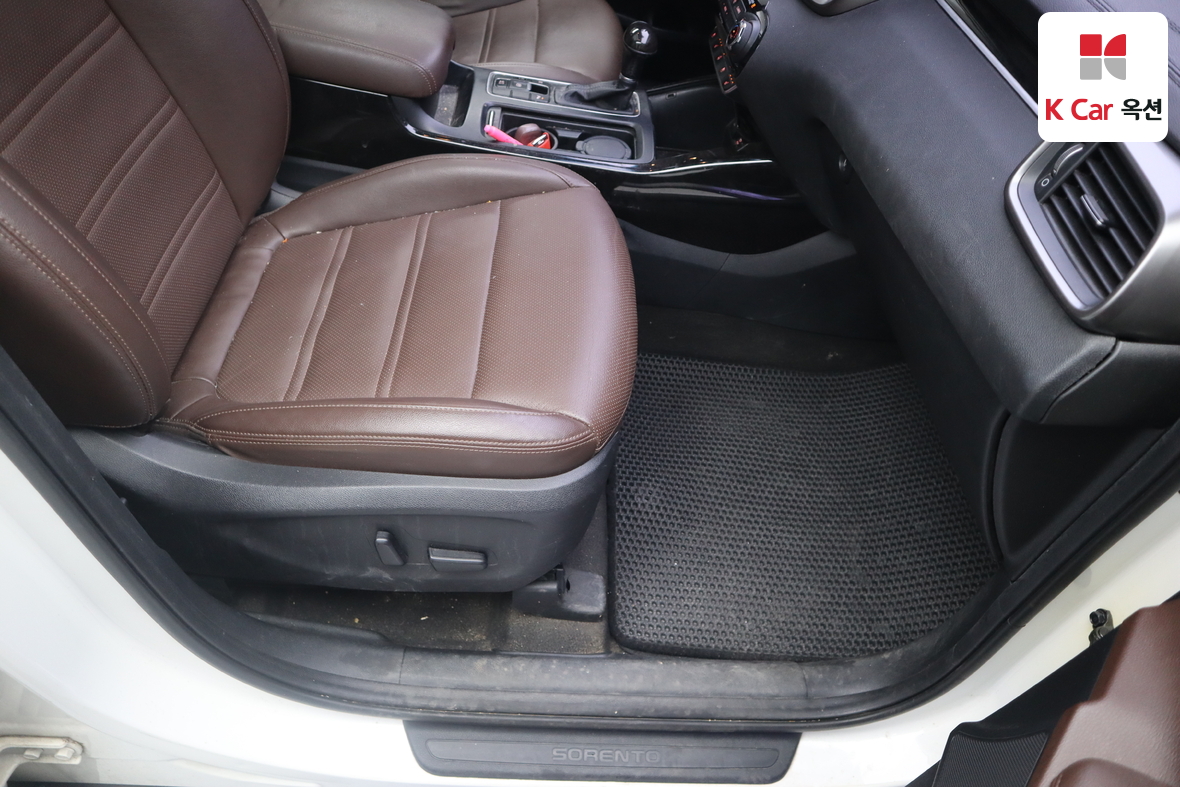 Kia Sorento 2016 - Image 33