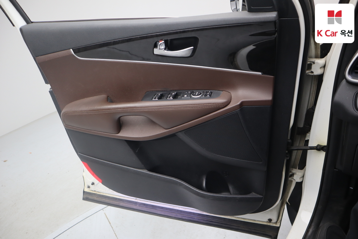 Kia Sorento 2016 - Image 8