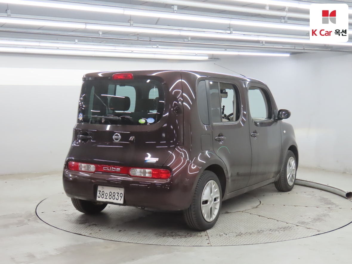 Nissan Cube - 2