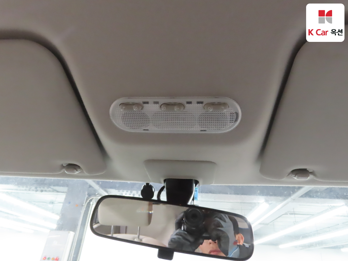 Nissan Cube - 12