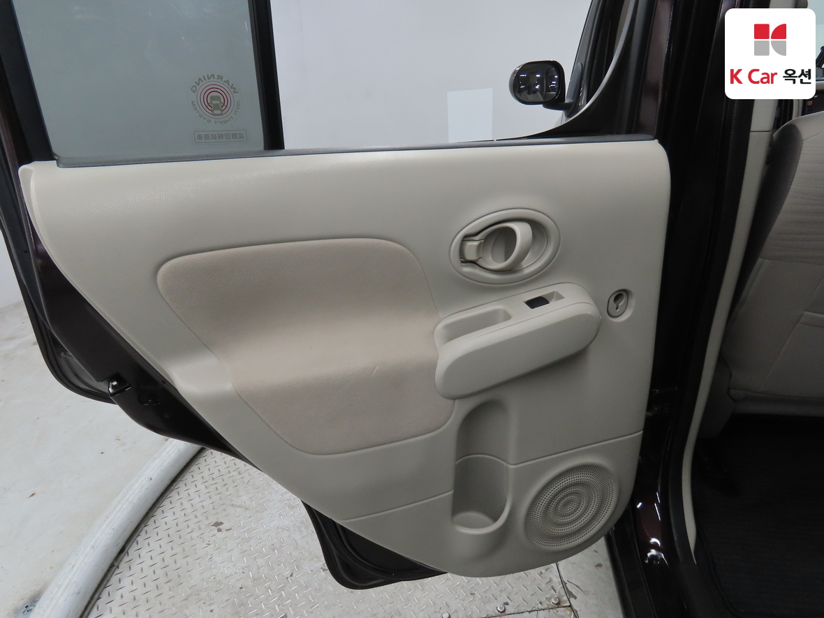 Nissan Cube - 26