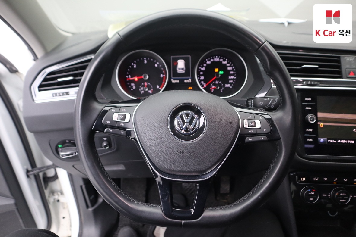 VOLKSWAGEN 티구안 - 10