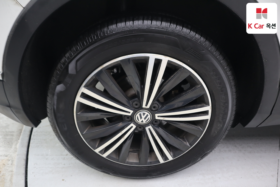 VOLKSWAGEN 티구안 - 47